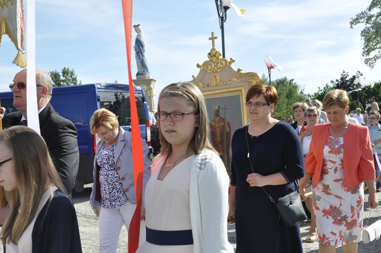 Powitanie ikony MB Częstochowskiej w Dmosinie