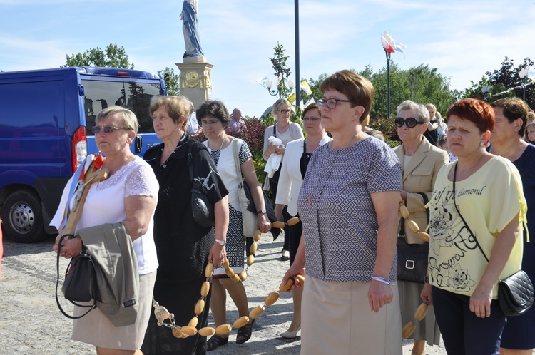 Powitanie ikony MB Częstochowskiej w Dmosinie