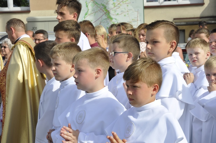 Powitanie ikony MB Częstochowskiej w Dmosinie