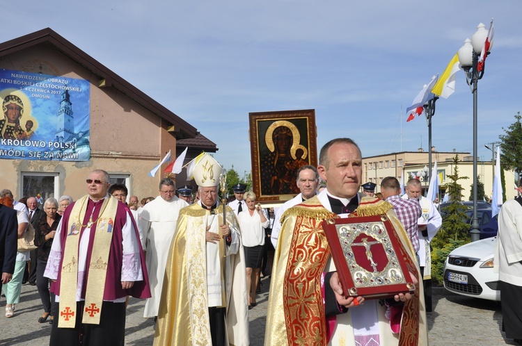 Powitanie ikony MB Częstochowskiej w Dmosinie