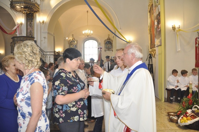 Powitanie ikony MB Częstochowskiej w Dmosinie