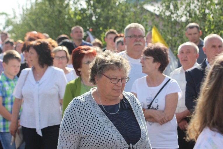 Powitanie ikony MB Częstochowskiej w Dmosinie