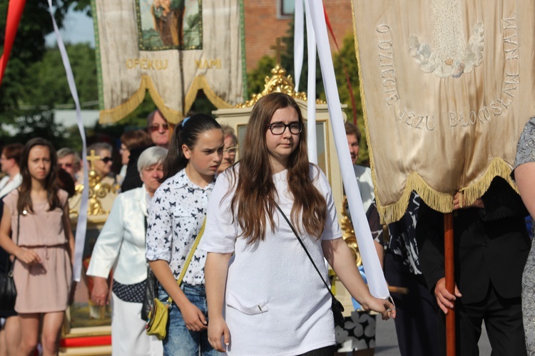 Powitanie ikony MB Częstochowskiej w Dmosinie