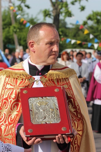 Powitanie ikony MB Częstochowskiej w Dmosinie