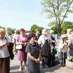 Procesja z figurą Matki Bożej Fatimskiej na plac koronacyjny