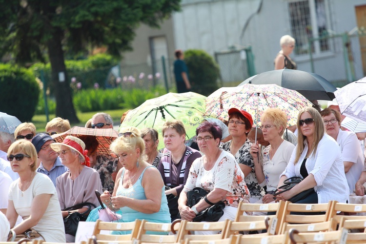 W oczekiwaniu na koronację