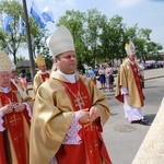 Procesja do ołtarza - Msza św. koronacyjna