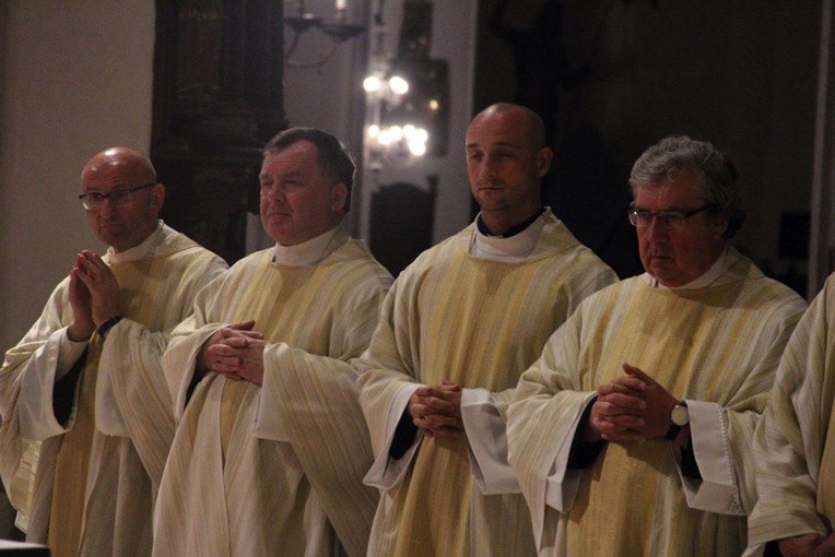 Eucharystia w noc Zesłania Ducha Świętego