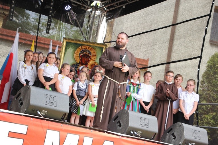 Para prezydencka w Nowym Mieście nad Pilicą