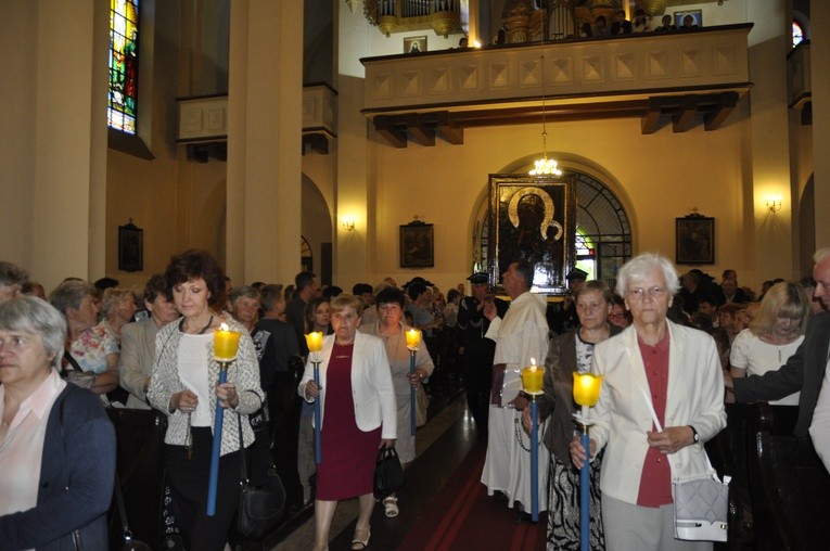 Powitanie ikony MB Częstochowskiej w Domaniewicach