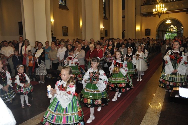 Powitanie ikony MB Częstochowskiej w Domaniewicach