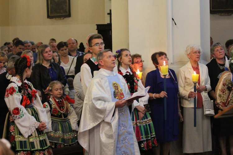 Powitanie ikony MB Częstochowskiej w Domaniewicach