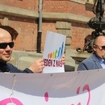 Protest przeciwko programowi in vitro