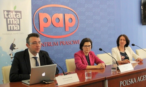 Konferencja została zorganizowana z okazji 7. rocznicy powstania Fundacji Mamy i Taty, znanej m.in z kampanii "Rozwód - przemyśl to" i "Pomyśl o dziecku"