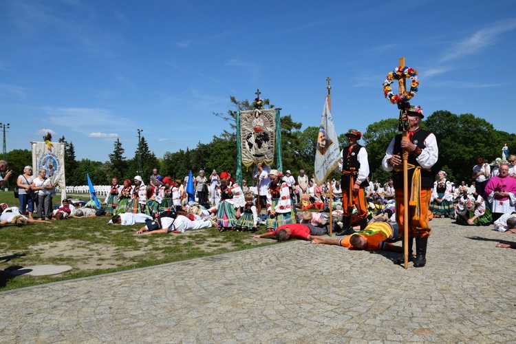 362. Łowicka Piesza Pielgrzymka na Jasną Górę, cz. II