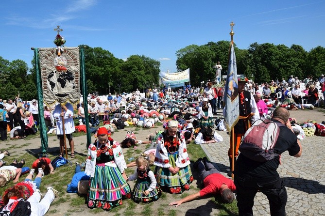 362. Łowicka Piesza Pielgrzymka na Jasną Górę, cz. II