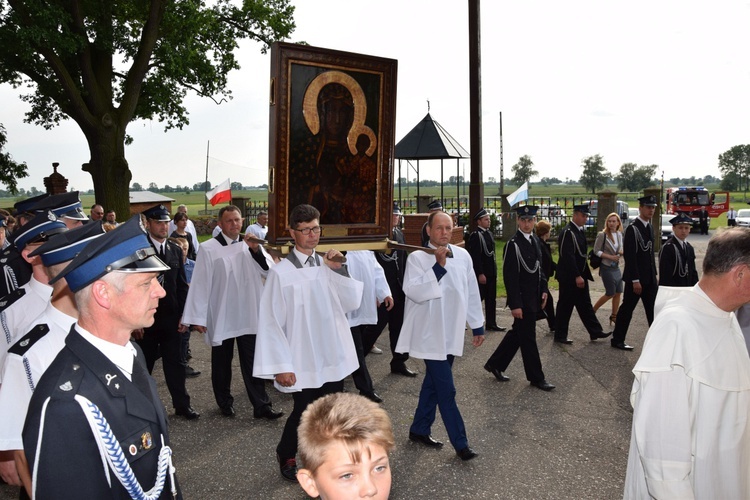 Powitanie ikony MB Częstochowskiej z Złakowie Kościelnym