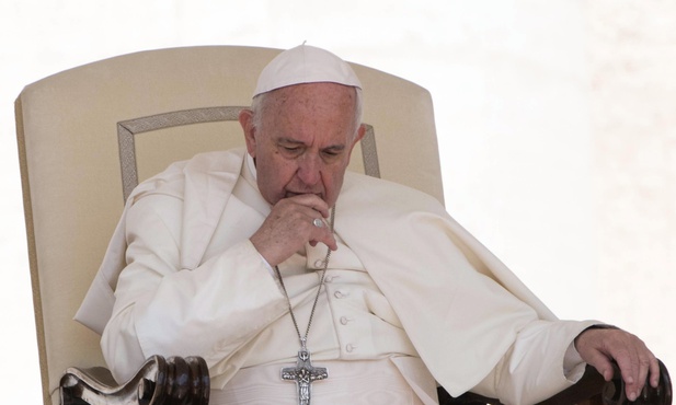 Papież: Módlcie się o pokój