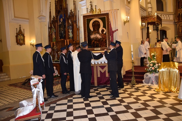 Powitanie ikony MB Częstochowskiej w Zdunach