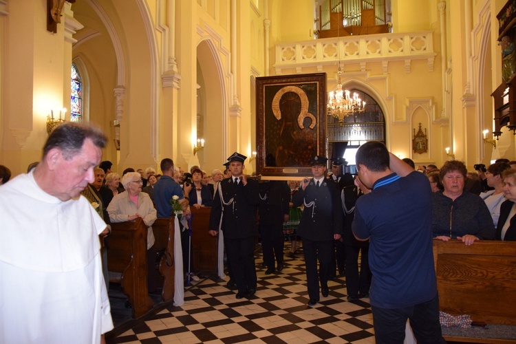 Powitanie ikony MB Częstochowskiej w Zdunach