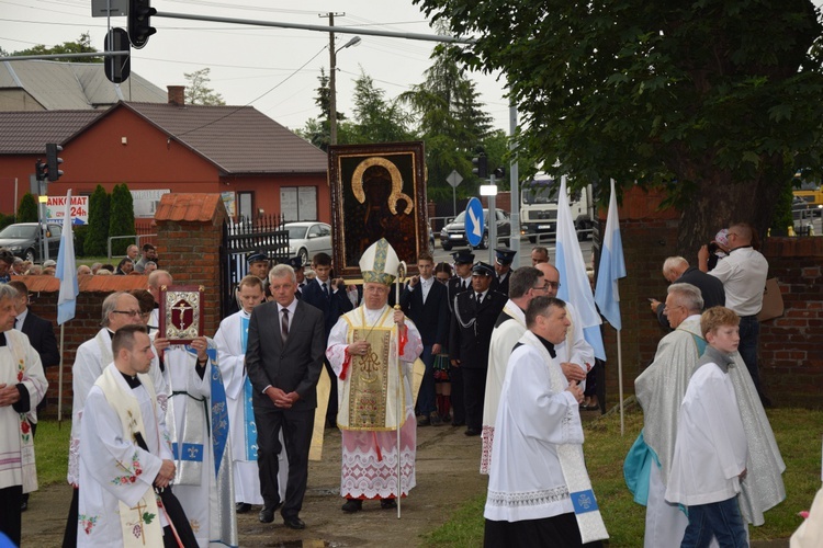 Powitanie ikony MB Częstochowskiej w Zdunach