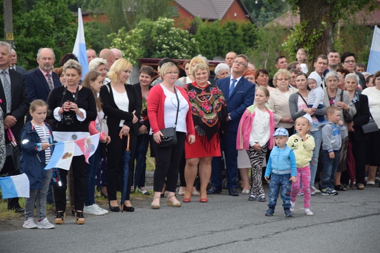 Powitanie ikony MB Częstochowskiej w Zdunach