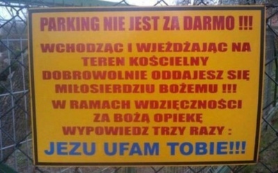 Niezłą taryfę ustanowił proboszcz za parkowanie...