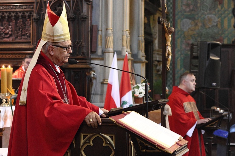 Arcybiskup z Chimbote w bazylice franciszkanów