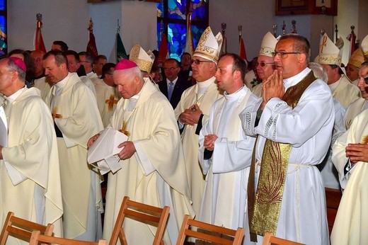 Episkopat Polski w kościele św. Krzyża w Zakopanem