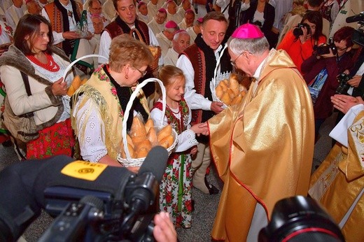 Episkopat Polski w kościele św. Krzyża w Zakopanem