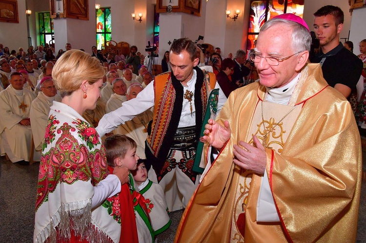 Episkopat Polski w kościele św. Krzyża w Zakopanem