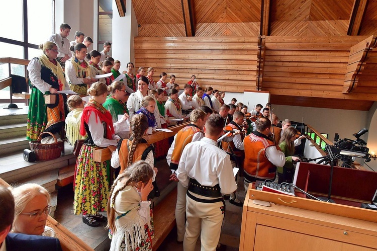 Episkopat Polski w kościele św. Krzyża w Zakopanem