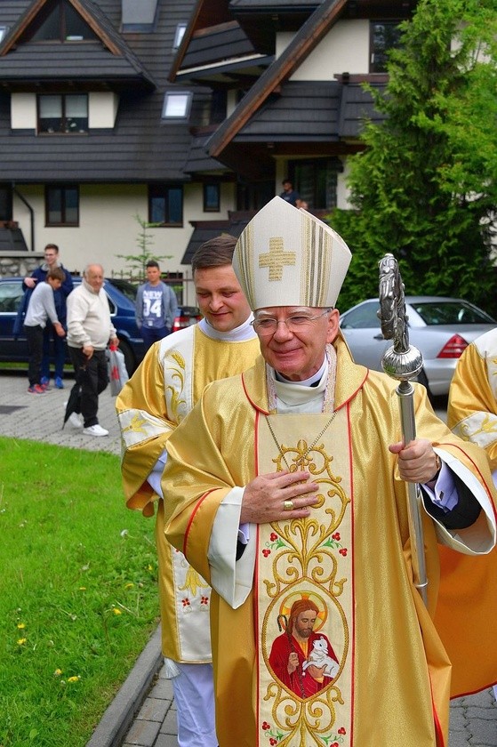 Episkopat Polski w kościele św. Krzyża w Zakopanem