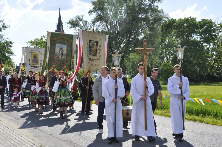 Powitanie ikony MB Częstochowskiej w Bąkowie