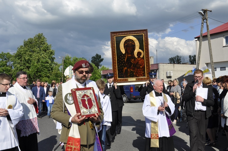 Powitanie ikony MB Częstochowskiej w Bąkowie