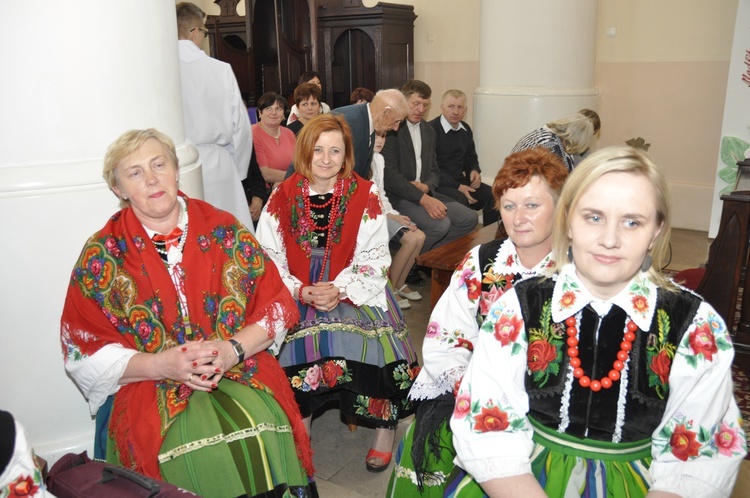 Powitanie ikony MB Częstochowskiej w Bąkowie