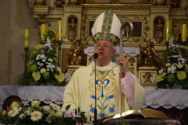 Powitanie ikony MB Częstochowskiej w Chruślinie