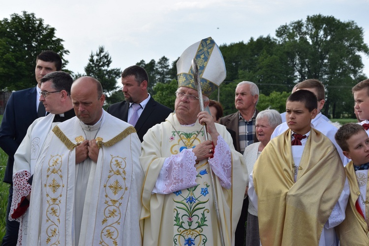 Powitanie ikony MB Częstochowskiej w Chruślinie