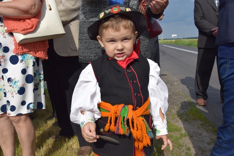 Powitanie ikony MB Częstochowskiej w Chruślinie