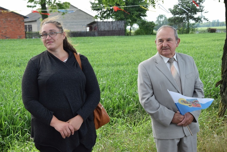 Powitanie ikony MB Częstochowskiej w Chruślinie