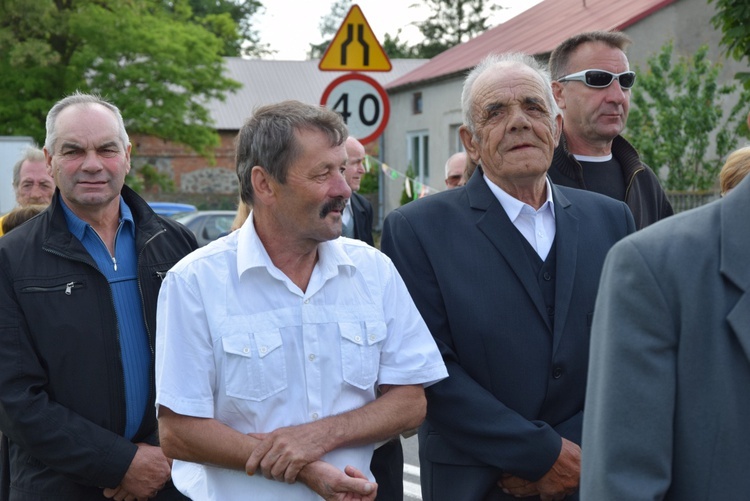 Powitanie ikony MB Częstochowskiej w Chruślinie