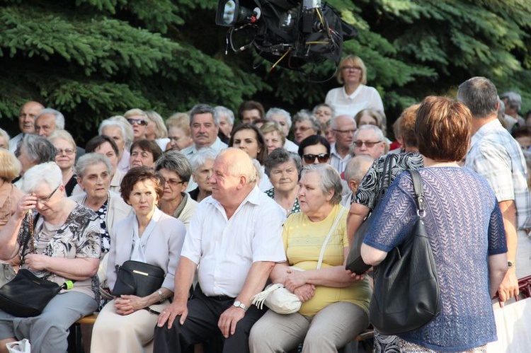 Konsekracja kościoła św. Rodziny na lubelskich Czubach