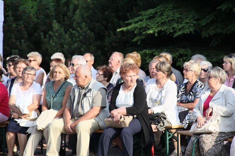 Konsekracja kościoła św. Rodziny na lubelskich Czubach