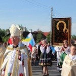 Powitanie ikony MB Częstochowskiej w parafii Chrystusa Dobrego Pasterza w Łowiczu