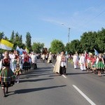 Powitanie ikony MB Częstochowskiej w parafii Chrystusa Dobrego Pasterza w Łowiczu