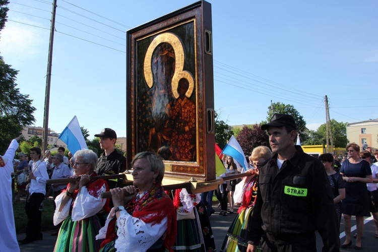 Powitanie ikony MB Częstochowskiej w parafii Chrystusa Dobrego Pasterza w Łowiczu