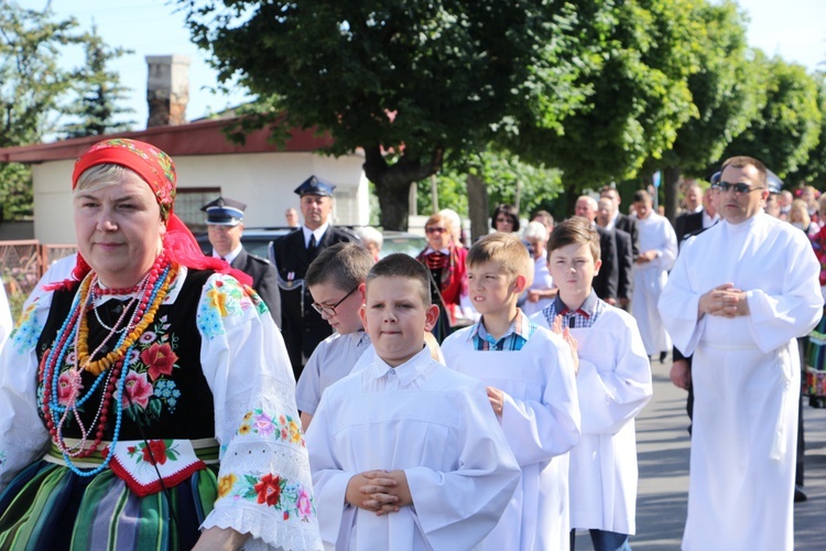 Powitanie ikony MB Częstochowskiej w parafii Chrystusa Dobrego Pasterza w Łowiczu