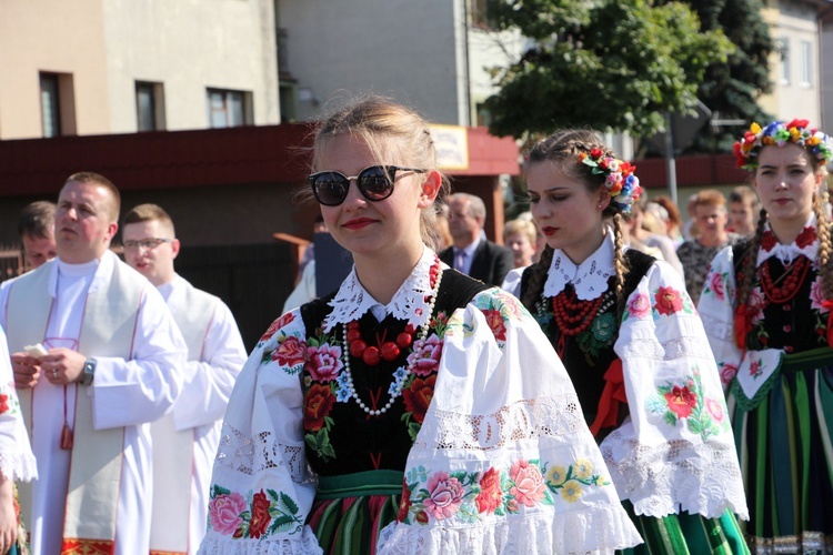 Powitanie ikony MB Częstochowskiej w parafii Chrystusa Dobrego Pasterza w Łowiczu