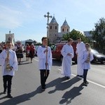 Powitanie ikony MB Częstochowskiej w parafii Chrystusa Dobrego Pasterza w Łowiczu