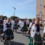 Powitanie ikony MB Częstochowskiej w parafii Chrystusa Dobrego Pasterza w Łowiczu